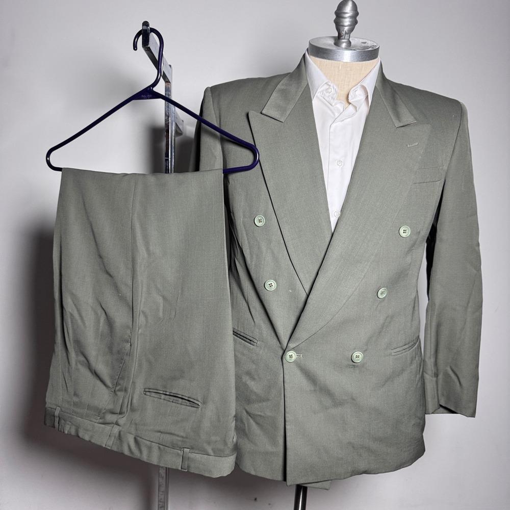 City Streets Suit Mens 42R 34W Olive Green Solid Double Breasted Peak Lapel